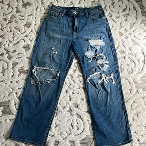 Hollister ultra high rise dad Jean 30 short